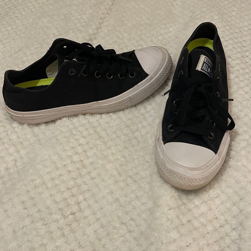 Black converse